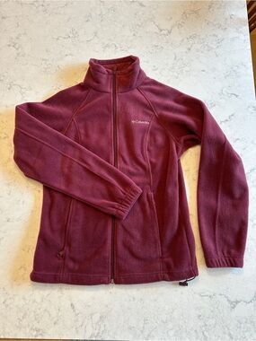 Columbia Women’s Full-Zip Fleece Jacket - Wine
